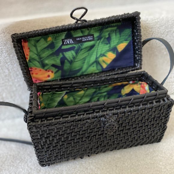 Zara Handbags - ZARA mini crossbody wicker bag- ✿ super cool 2024 must have✿